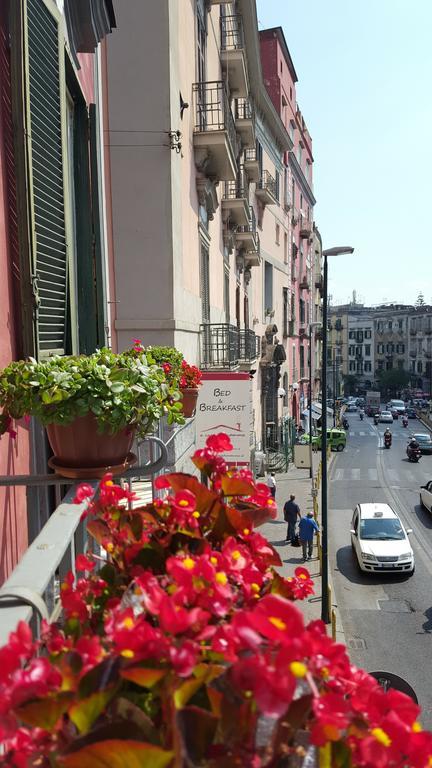 A Casa Di Mamma Bed and Breakfast Napoli Eksteriør billede