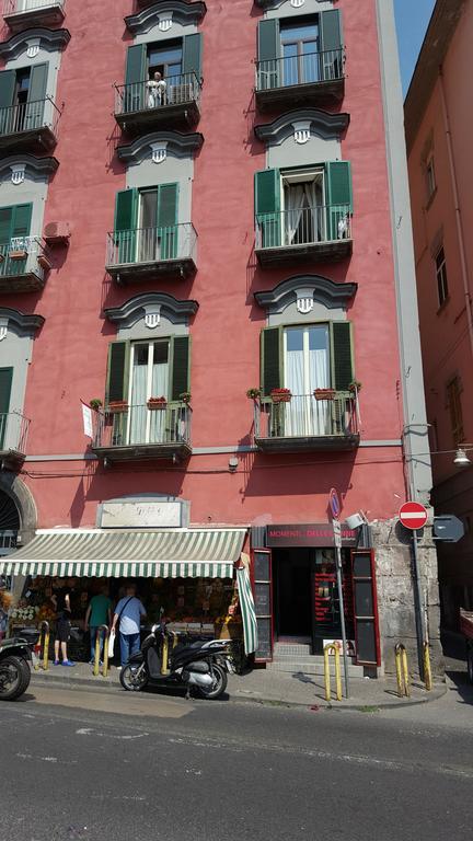 A Casa Di Mamma Bed and Breakfast Napoli Eksteriør billede
