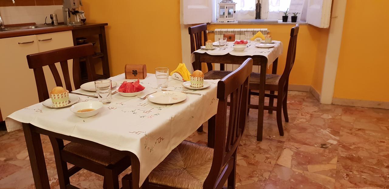 A Casa Di Mamma Bed and Breakfast Napoli Eksteriør billede